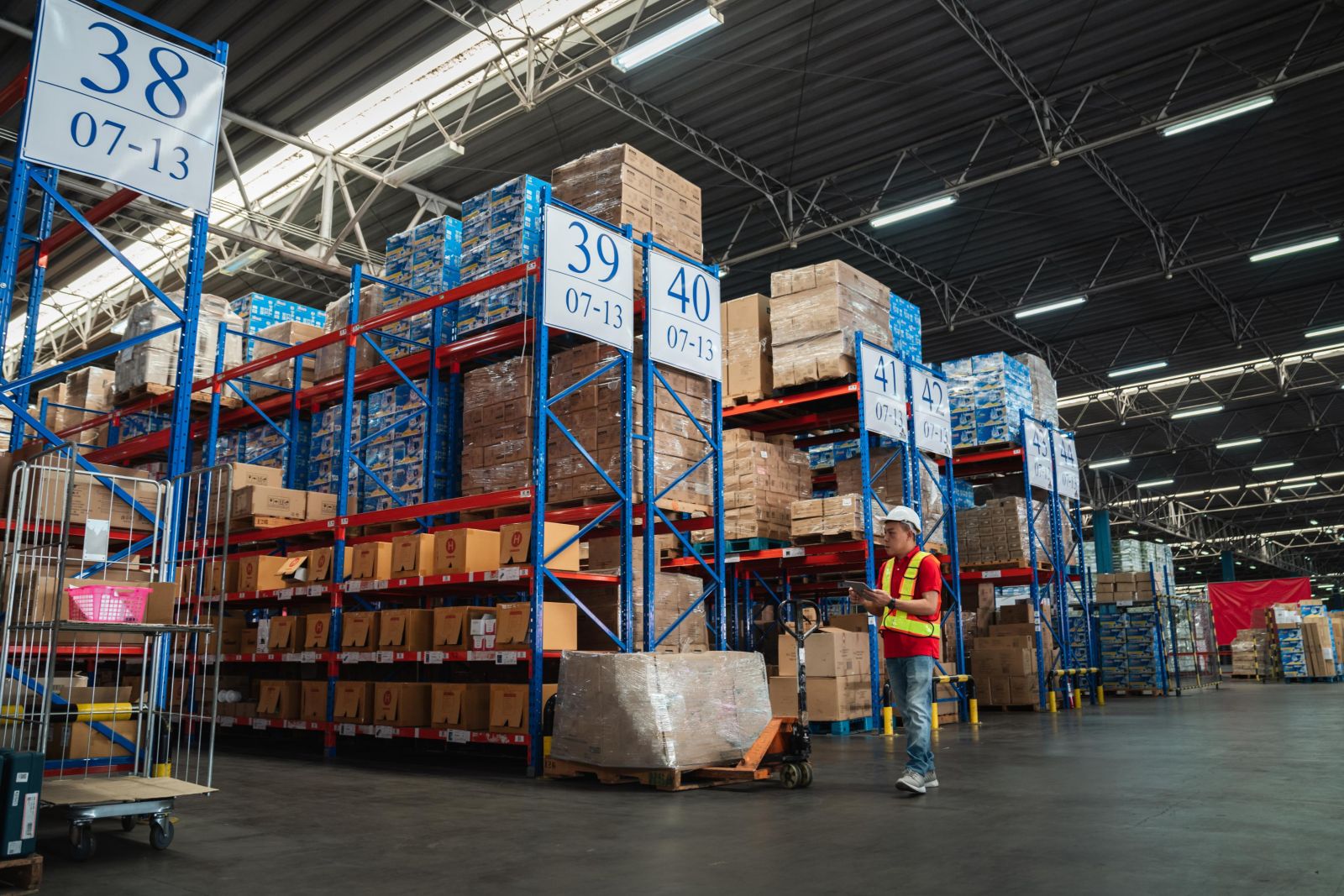 10 Best B2B Furniture Delivery & Last-Mile Logistics Providers for Melbourne Retailers 